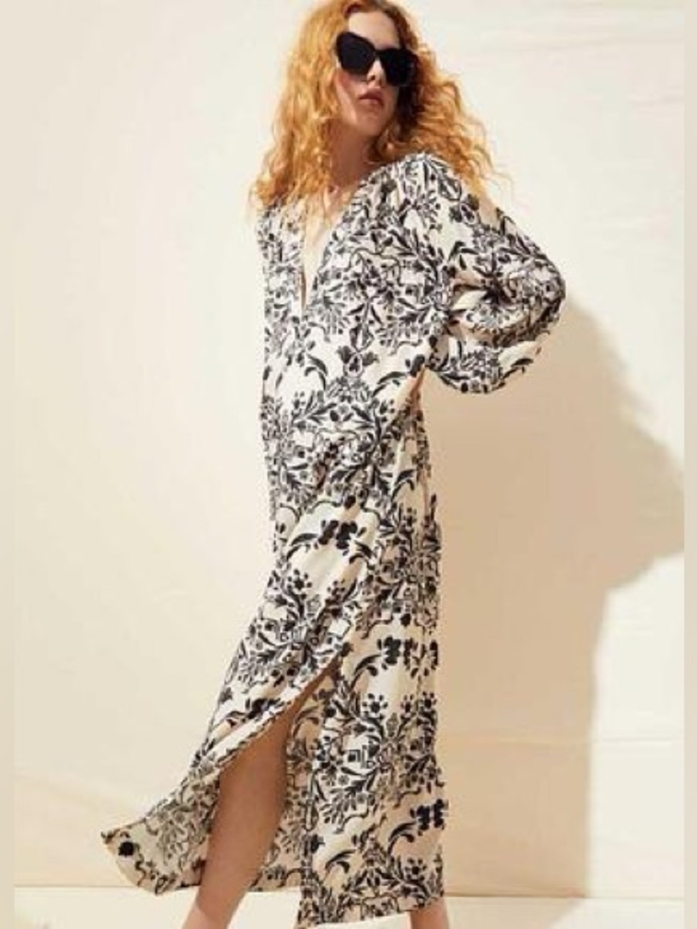 🕶️H&M🕶️ Black & Cream Floral Maxi Dress. Size S